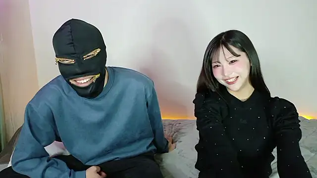 Snapshot of freeterRyo chatting on 02/13/26, 01:00 freeterRyo online show from 02/13/26, 01:00