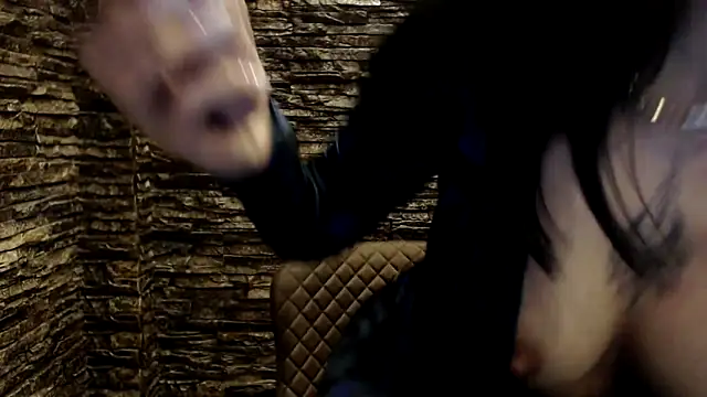 BrianaBloom online show from 03/28/26, 10:11