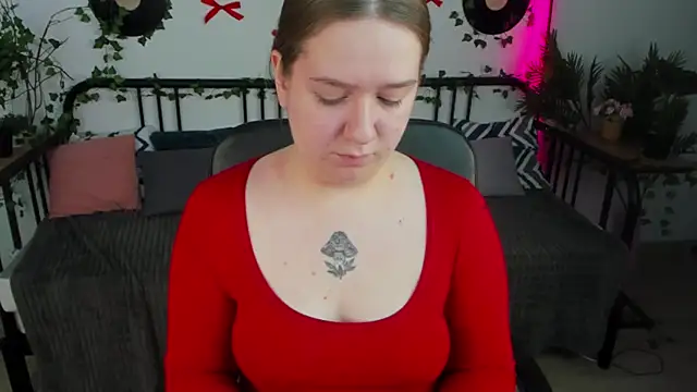 RachelDiRose online show from 02/25/26, 03:40