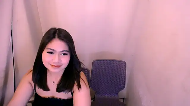 Snapshot of vien_pussy69 chatting on 05/15/26, 02:15 vien pussy69 online show from 05/15/26, 02:15