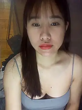 Snapshot of Yui-Ch1682 chatting on 02/22/26, 12:02 Yui-Ch1682 online show from 02/22/26, 12:02