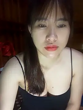 Snapshot of Yui-Ch1682 chatting on 02/24/26, 11:05 Yui-Ch1682 online show from 02/24/26, 11:05