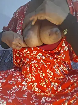 Sakeemaxxy online show from 04/11/26, 09:29