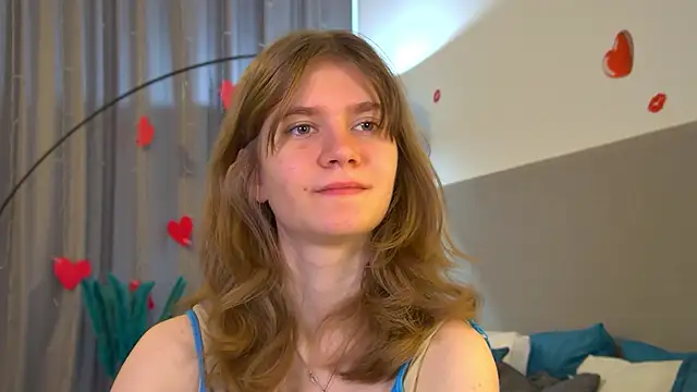 MilaMaelis online show from 04/19/26, 06:25