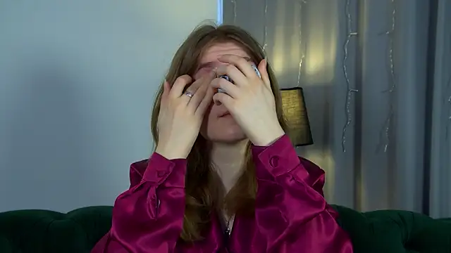 MilaMaelis online show from 04/11/26, 06:32