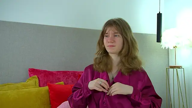 MilaMaelis online show from 03/15/26, 06:20