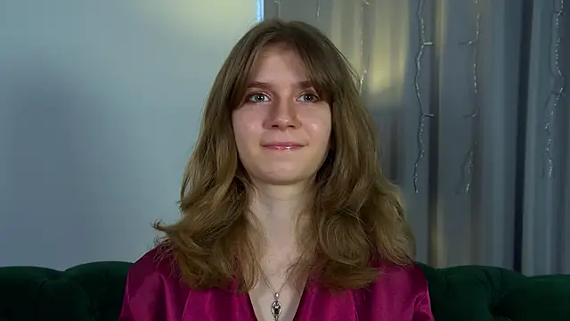 MilaMaelis online show from 04/11/26, 07:45