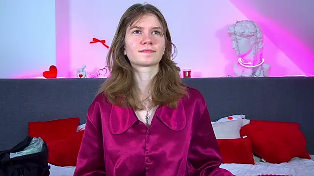 Snapshot of MilaMaelis chatting on 02/27/26, 12:27 MilaMaelis online show from 02/27/26, 12:27