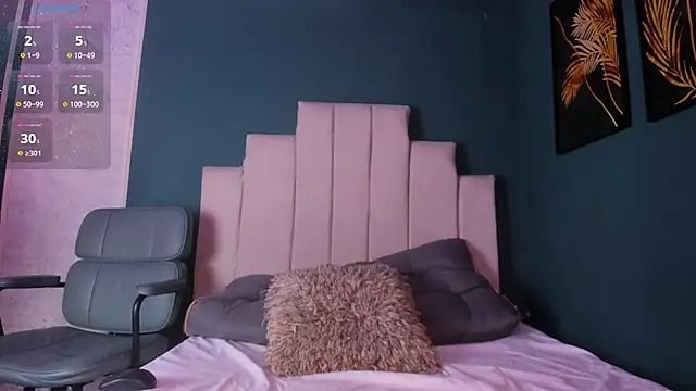 Adrienne   online show from 02/13/26, 12:16