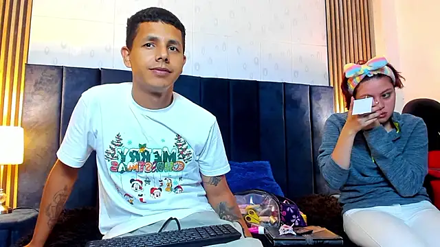 AnnyAndDimitry online show from 02/05/26, 12:23