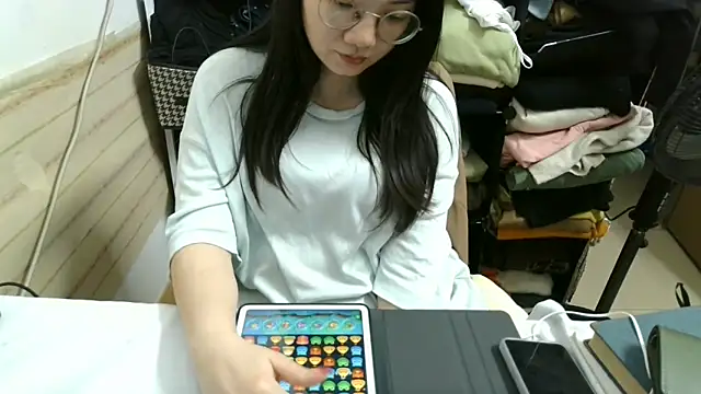 xiaoxiaowan11 online show from 03/25/26, 11:53