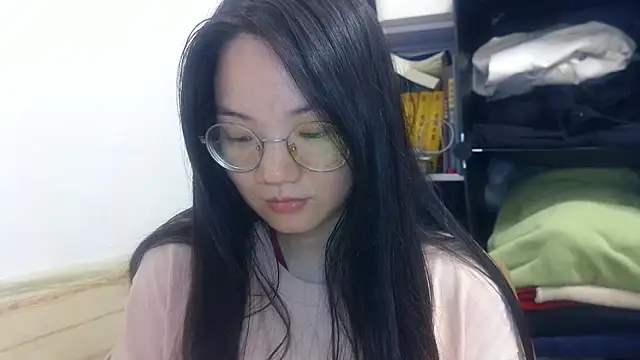 xiaoxiaowan11 online show from 03/18/26, 01:24