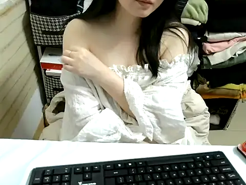 Snapshot of xiaoxiaowan11 chatting on 02/28/26, 07:41 xiaoxiaowan11 online show from 02/28/26, 07:41