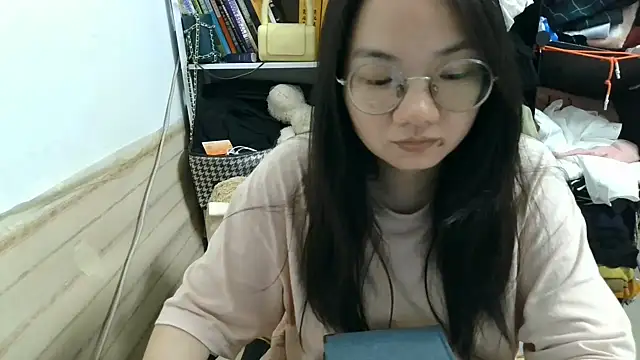 xiaoxiaowan11 online show from 06/18/26, 03:28