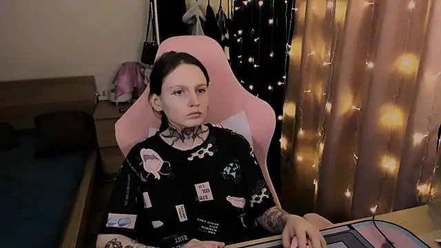 Onyxix online show from 03/14/26, 07:20