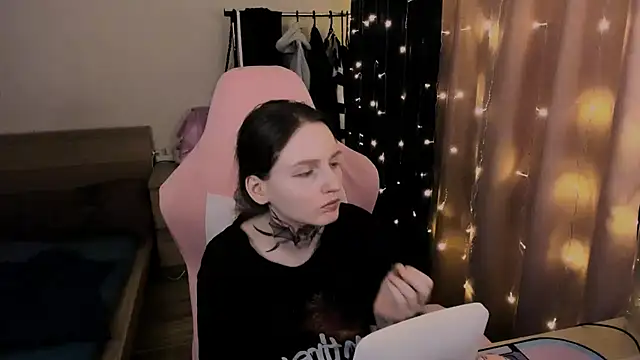 Onyxix online show from 03/16/26, 05:59