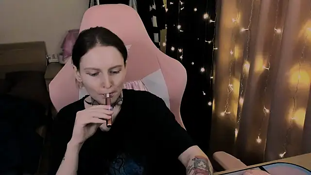 Onyxix online show from 03/11/26, 06:35