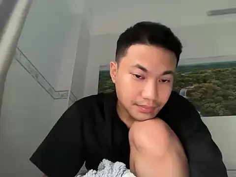 Snapshot of asianvietboy09 chatting on 06/13/26, 10:51 asianvietboy09 online show from 06/13/26, 10:51