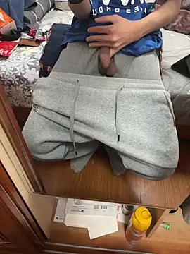 freshstudent online show from 02/06/26, 07:37