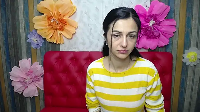 Snapshot of EvaClarkk chatting on 04/14/26, 05:12 EvaClarkk online show from 04/14/26, 05:12