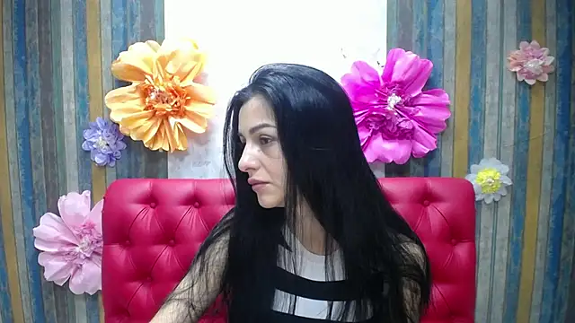 Snapshot of EvaClarkk chatting on 04/08/26, 05:09 EvaClarkk online show from 04/08/26, 05:09