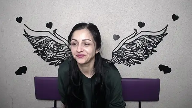 Snapshot of EvaClarkk chatting on 04/04/26, 05:25 EvaClarkk online show from 04/04/26, 05:25