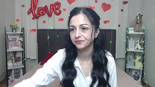 EvaClarkk online show from 04/19/26, 05:30
