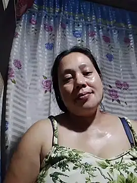 Snapshot of May_Bombs chatting on 02/23/26, 10:49 May Bombs online show from 02/23/26, 10:49