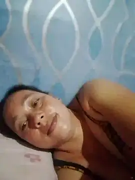 May Bombs online show from 04/08/26, 01:34