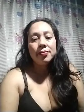 Snapshot of May_Bombs chatting on 02/12/26, 12:38 May Bombs online show from 02/12/26, 12:38