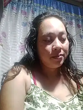 Snapshot of May_Bombs chatting on 02/20/26, 08:00 May Bombs online show from 02/20/26, 08:00