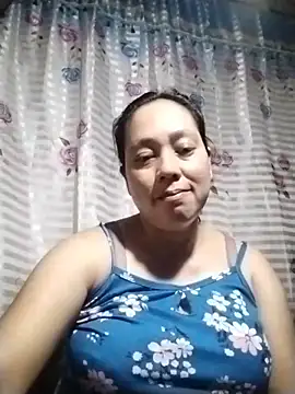 Snapshot of May_Bombs chatting on 02/18/26, 09:22 May Bombs online show from 02/18/26, 09:22