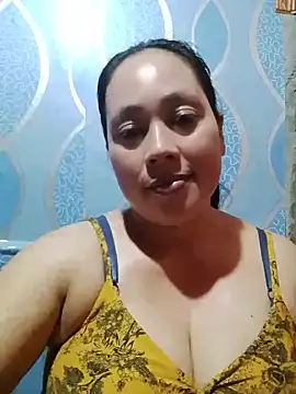 May Bombs online show from 04/11/26, 01:13