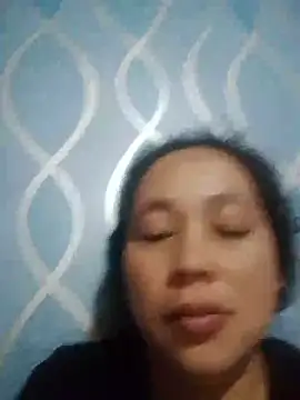 May Bombs online show from 04/06/26, 07:37