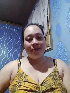 Snapshot of May_Bombs chatting on 06/02/26, 11:16 May Bombs online show from 06/02/26, 11:16