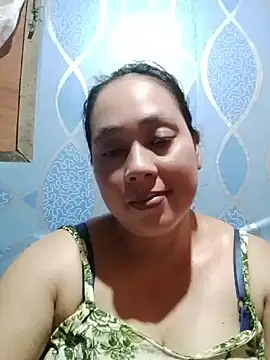 May Bombs online show from 04/10/26, 01:01