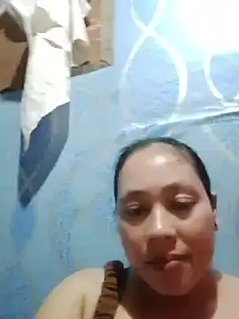 May Bombs online show from 04/04/26, 12:28