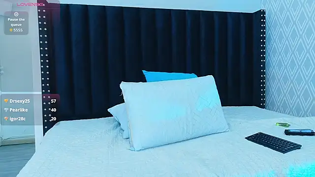 tightlittleebony online show from 02/21/26, 11:07