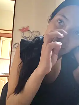 Snapshot of Julieta_Parker chatting on 02/13/26, 03:12 Julieta Parker online show from 02/13/26, 03:12