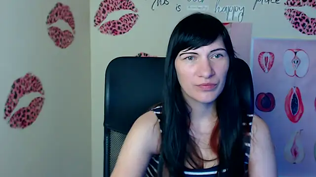 Snapshot of Rosalinda_ro chatting on 05/09/26, 06:11 Rosalinda ro online show from 05/09/26, 06:11