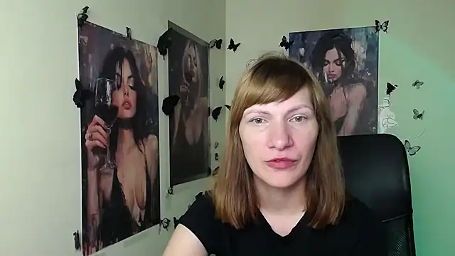 Snapshot of Rosalinda_ro chatting on 06/08/26, 06:03 Rosalinda ro online show from 06/08/26, 06:03