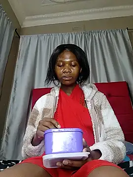 PussyFarrie online show from 06/12/26, 06:11