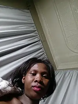 PussyFarrie online show from 06/09/26, 10:44