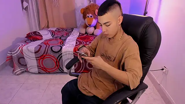 Dereck Boy  online show from 05/11/26, 04:03