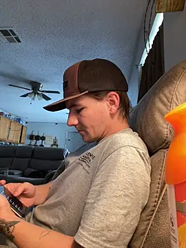 Snapshot of Horus1922 chatting on 03/02/26, 05:09 Horus1922 online show from 03/02/26, 05:09