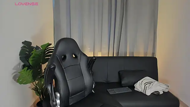 Axel Creed online show from 02/28/26, 09:03