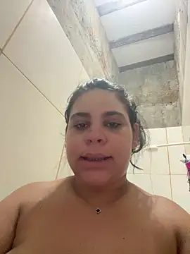 Adriputinha online show from 04/15/26, 03:34