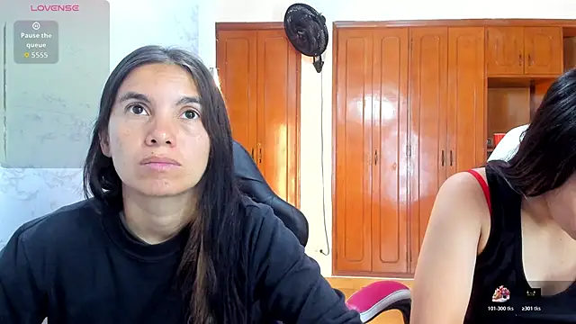 Emily and Soffy online show from 03/10/26, 12:09