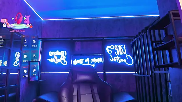 Snapshot of FemNoa chatting on 02/13/26, 05:13 FemNoa online show from 02/13/26, 05:13