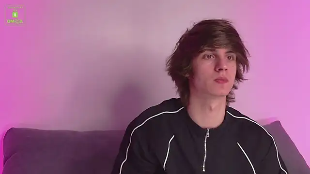 HoogWilder online show from 04/16/26, 03:24